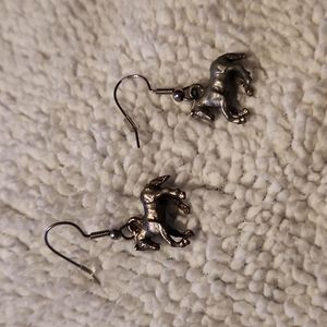 Beautiful 🐎 pewter earrings